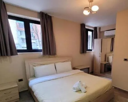 Esi Apartmán *